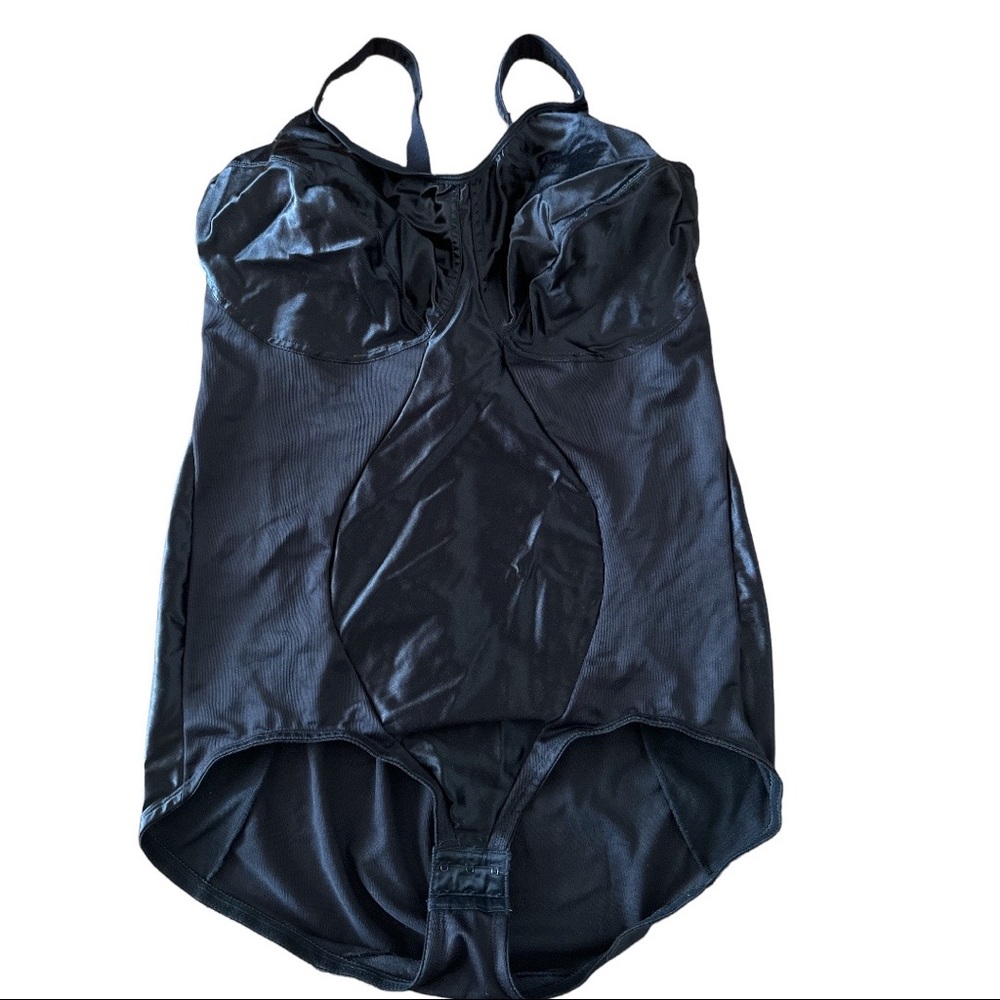 Serenade Black bodysuit tummy control Sz 44DD